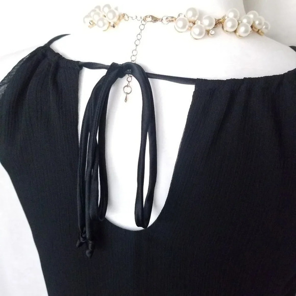 Banana Republic Cascades Ruffle Top Women XS Spaghetti Straps in Black Chiffon - Picture 5 of 12